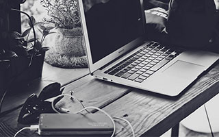 意甲媒体透露：拉齐奥后卫马鲁西奇已经决定不与拉齐奥续约，米兰和尤文对其均有兴趣